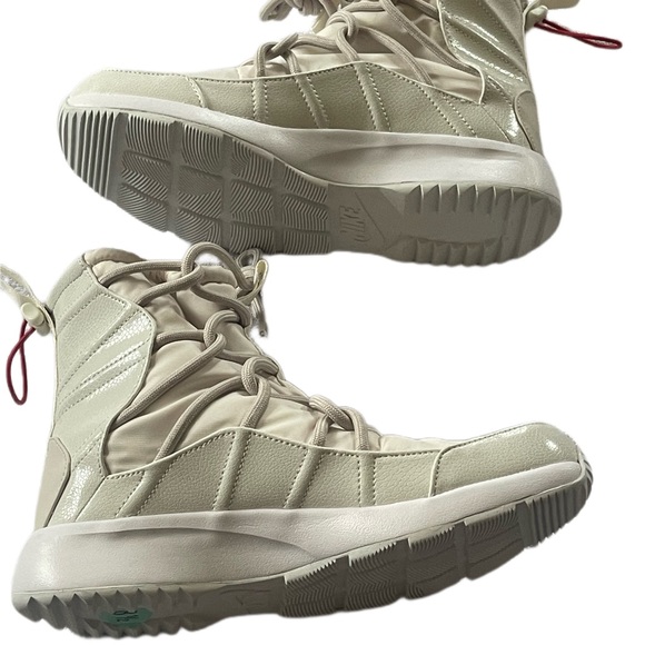 Nike Tanjun High Rise Womens Winter Snow Boots Phantom Red Sand SZ 8.5 - Picture 3 of 6
